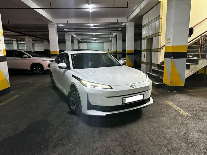 Changan Qiyuan A05-4