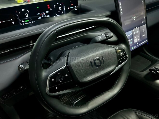 Changan Qiyuan A05-5