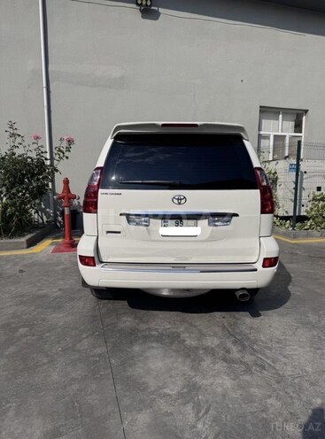 Toyota Land Cruiser Prado-3