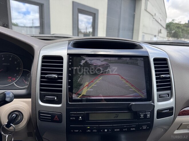 Toyota Land Cruiser Prado-7