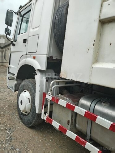 HOWO Sinotruk-3