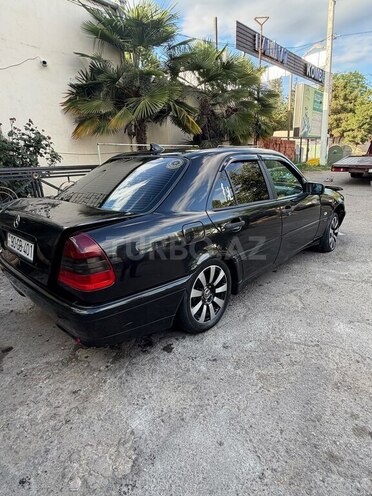 Mercedes C 180-3