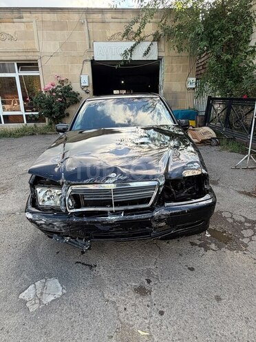 Mercedes C 180-1