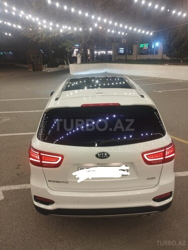Kia Sorento-7