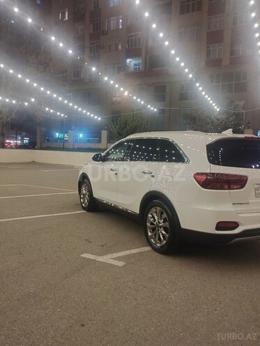 Kia Sorento-6
