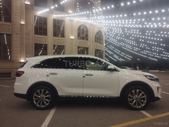 Kia Sorento-10