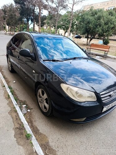 Hyundai Elantra-7