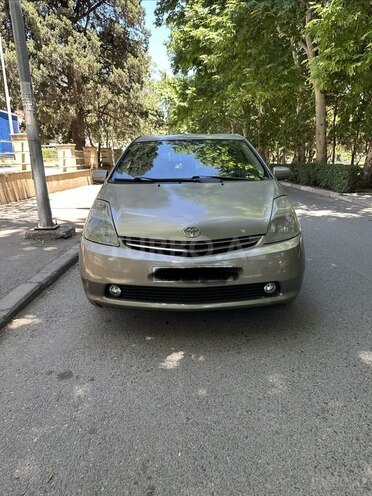 Toyota Prius-1