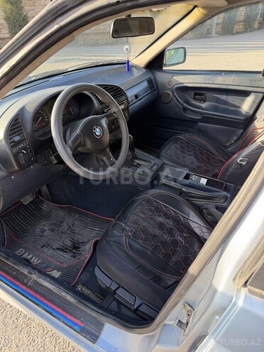 BMW 318-5