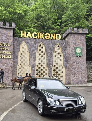 Mercedes E 320-3