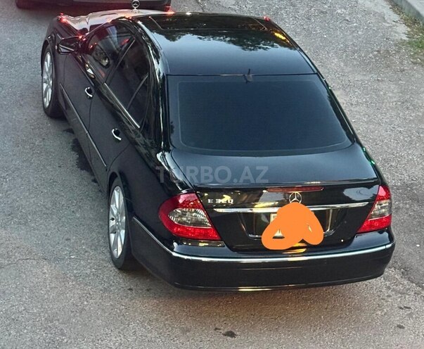 Mercedes E 320-6