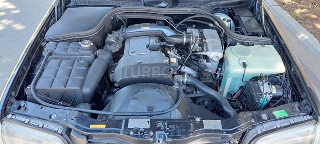 Mercedes C 220-12