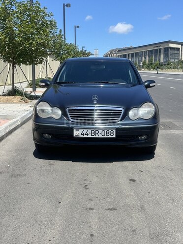 Mercedes C 240-1
