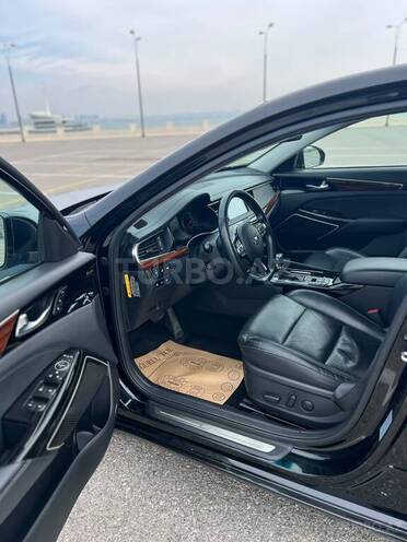 Kia K7-13