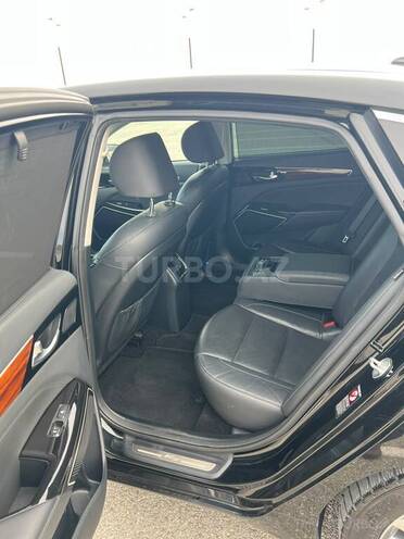 Kia K7-15