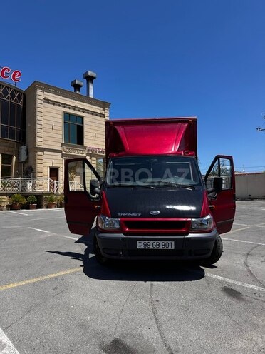 Ford Transit-3