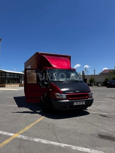 Ford Transit-6