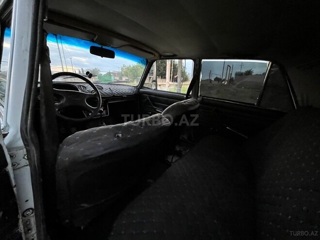 LADA (VAZ) 2106-7