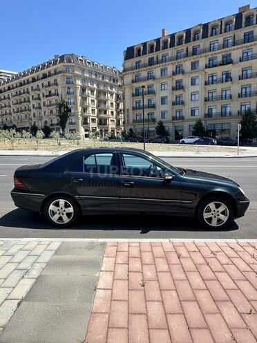Mercedes C 240-9