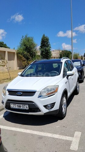 Ford Kuga-1