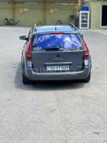Renault Megane-7