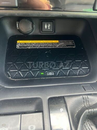 Toyota RAV4-13