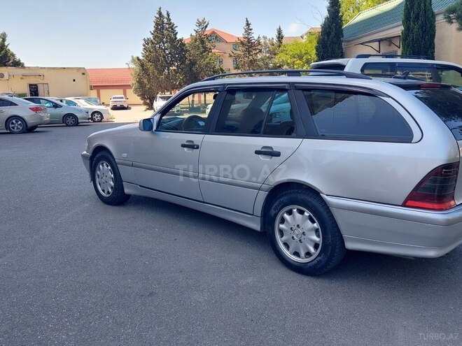 Mercedes C 220-6