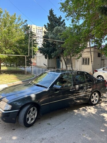 Mercedes C 180-8