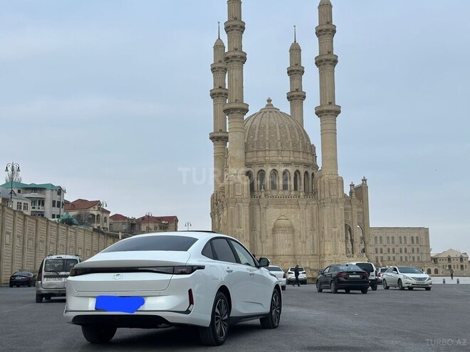 Changan Qiyuan A05-2