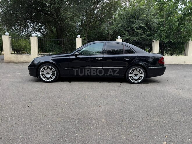 Mercedes E 220-4
