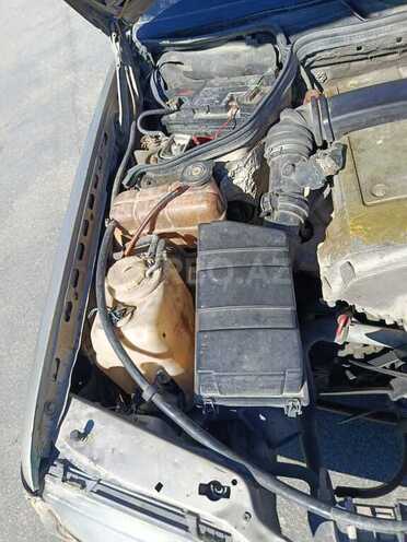 Mercedes E 220-6