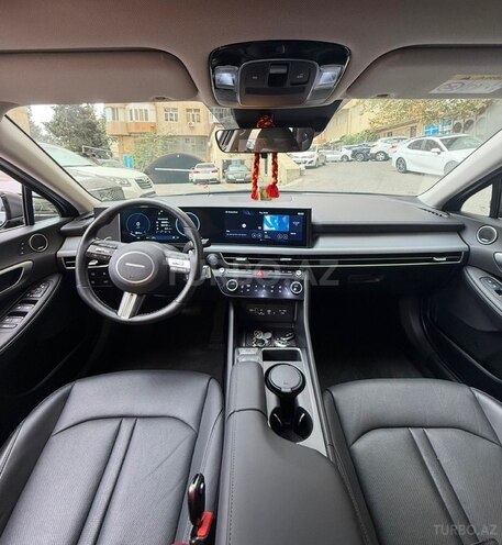 Hyundai Sonata-3
