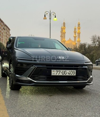 Hyundai Sonata-5