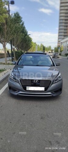 Hyundai Sonata-2