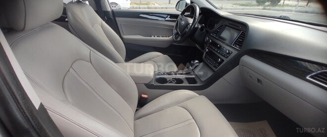 Hyundai Sonata-7