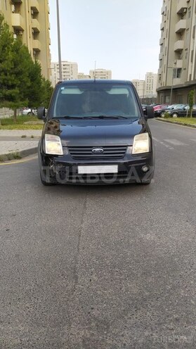 Ford Tourneo Connect-1