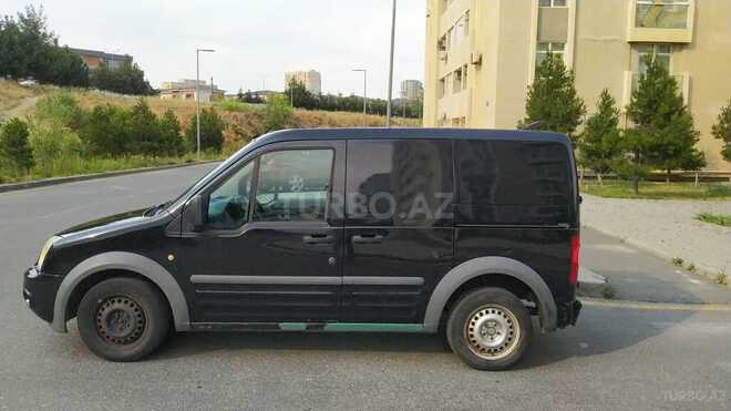 Ford Tourneo Connect-3