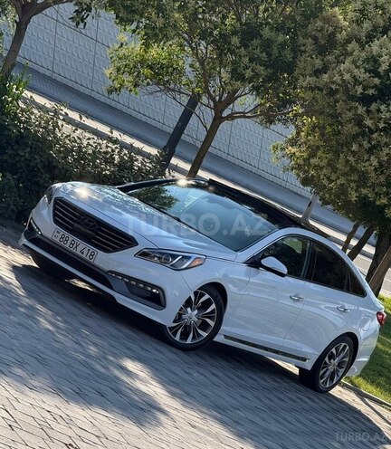 Hyundai Sonata-2