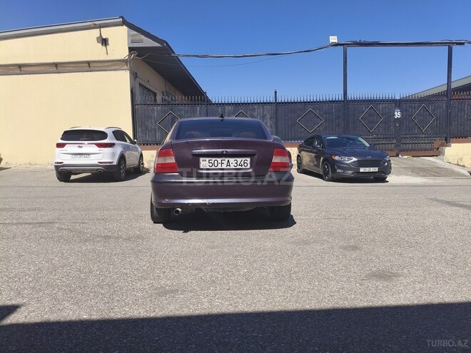 Opel Vectra-2
