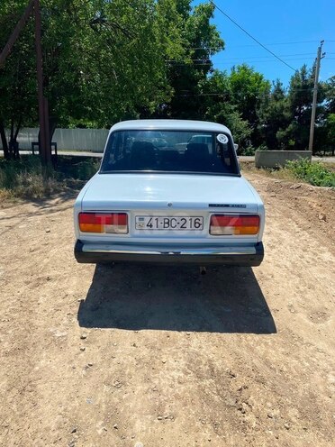 LADA (VAZ) 2107-10