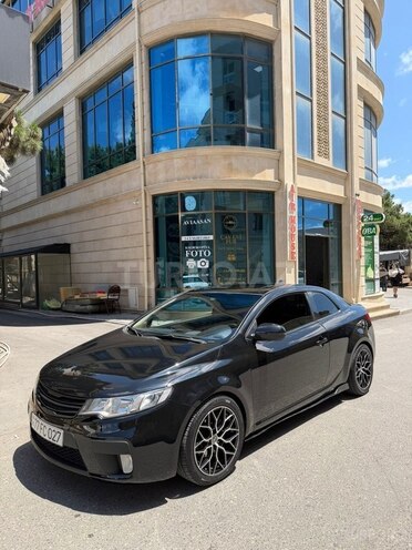 Kia Cerato Koup-3