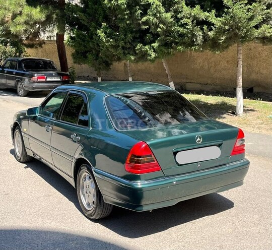 Mercedes C 180-4