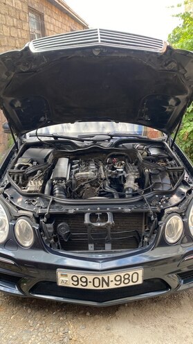Mercedes E 220-5
