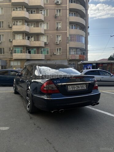 Mercedes E 220-7