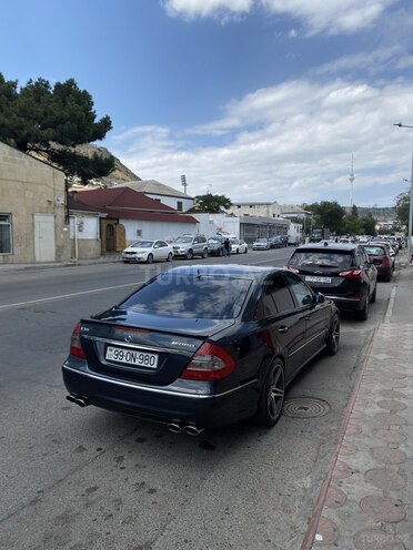Mercedes E 220-4