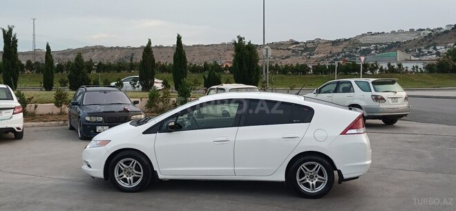 Honda Insight-4
