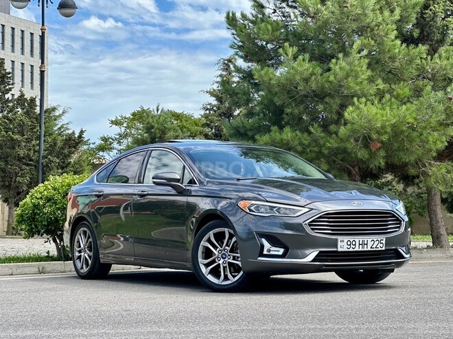 Ford Fusion (North America)-1