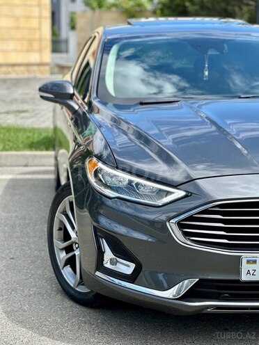 Ford Fusion (North America)-3