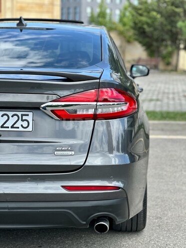 Ford Fusion (North America)-9
