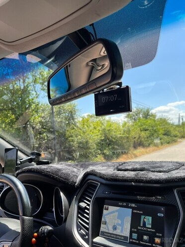 Hyundai Santa Fe-16